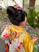 ナカオコアフュール(NAKAO COIFFURE)&nbsp;ヘアセット　キッズ　お団子ヘア　艶感　アップスタイル