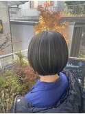 ショートボブ