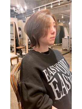 髪質改善と縮毛矯正の専門店 サンティエ(scintiller) 大人綺麗な小顔襟足スッキリショートボブ　30代40代50代