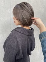 ノラギンザユー(NORA GINZA/U)&nbsp;ミニボブグレージュベージュナチュラルハイライト顔まわりカット