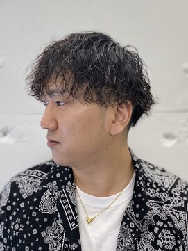 ティーズ アカサカ(T's AKASAKA) 波巻きパーマスタイル