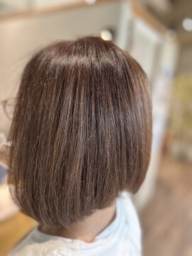 カノン(KANON) 前下がりボブ