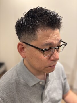 フリー(Free) ショートバングフェード【平塚・秦野・二宮・小田原・茅ヶ崎】