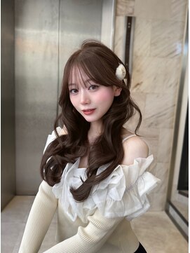 リリー(Lilley) 透明感カラーとレイヤーカットで上品な韓国style☆