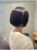 【横浜/横浜駅】丸みショート×艶ボブで小顔見せ