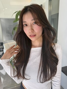 ソア 渋谷(soar) 韓国風くびれレイヤーロング×艶ブラウンで大人かわいい髪