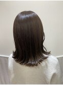 ぷつっとミディロブで大人可愛く!