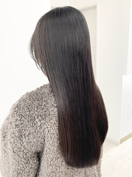 イレス 札幌駅前(IRESU) ドレスヘア/ショコラアッシュ/縮毛機正・ストレート/波巻き