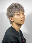 シルバーカラー×ツーブロック
