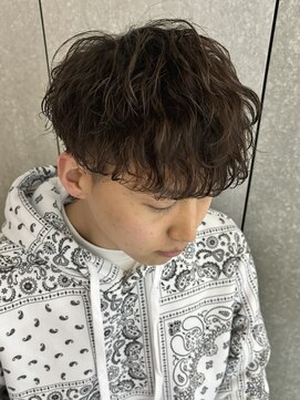 ニアウ 太田店(Niau) メンズパーマ波巻きスパイラルパーマシャドウパーマアイブロウ