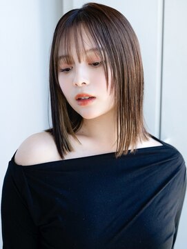 エインアンリー 表参道(AIN.ANLY.) ミディアムボブフェイスレイヤーぱっつん前髪姫カットセミディ