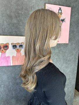 ブランカヘアー 西尾(BLANCA HAIR) フォギーベージュ