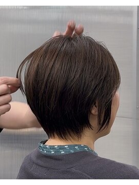 ウィールールピヴォクロス(WE RULE pivot cross) 髪質改善シルキーカットショート