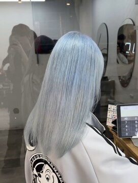 ドットハリス(.Hallis) ハイトーンカラー/ブルーシルバー/髪質改善