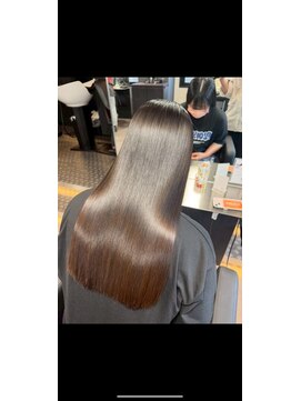 ユーザ(YUZA) 美髪縮毛矯正