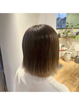 20代30代40代デザインカラーグラデーションブリーチ小顔