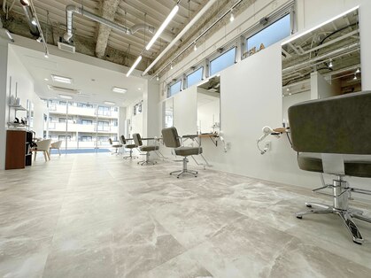 テーラヘアー 湘南台店(TELA HAIR)の写真