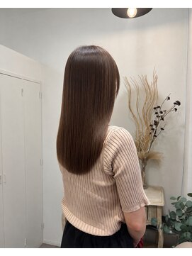 ロッカ(ROCCA) ワンホンレイヤー美髪ショコラブラウンロング
