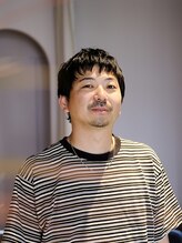 ヌーナ(nuna.) 山田 真一