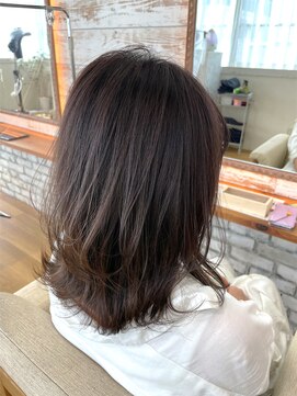 レイ(Lei) 20代・30代◎レイヤー大人ミディアムスタイル