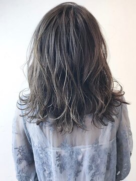 アレンヘアー 富士宮店(ALLEN hair) 暗髪×グラデーション