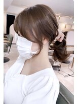 ミョンシル&nbsp;韓国風顔周りおくれ毛スタイル