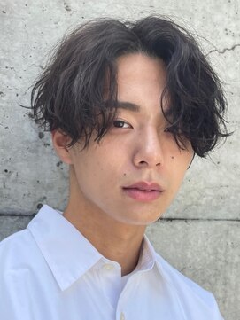 フィフス 原宿(fifth) 【大人波巻きスパイラルパーマ、ケアツイストスパイラルパーマ】