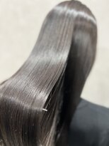 ミントリーフ(Mint leaf)&nbsp;カラーエステ　髪質改善トリートメント　カラーヘッドスパ付き