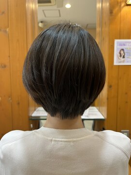 ヘアーアンドメイク エクリ 不動前店(Hair&Make equri) 【不動前美容室】ショートスタイル・30代40代ショートヘア