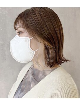 プレイ(PLAY) イヤリングカラー×外ハネボブ