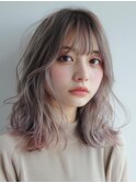 外ハネボブホワイトブロンドワイドバングイメチェン