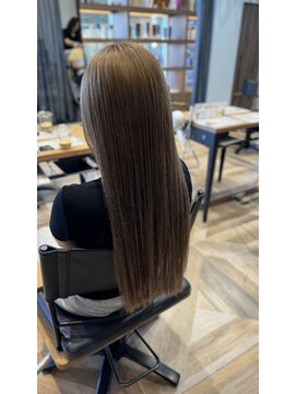 グランデュール サンストリート浜北店(GRANDEUR) ミルクティーカラー