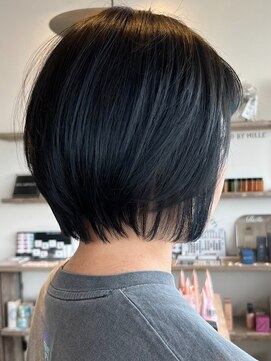 ミルシンク(1005mille cinq) ショートボブ/ボブ/ブルーブラック/髪質改善/愛媛/松山市