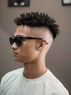 プロショップウェーブ(PRO SHOP WAVE) スペインカール/プードルパーマ/メンズパーマ/ニュアンスパーマ