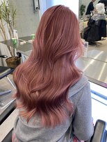 サンク 原宿 表参道(cinq)&nbsp;原宿ピンクカラーミディアムレイヤーハイトーンケアブリーチ前髪