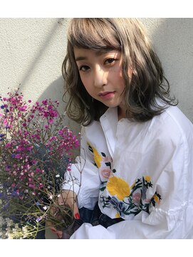 カシェ マエノヘタ(Cashe'e MAENOHETA) くせ毛風ウェーブスタイル