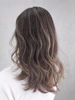 アルバム 銀座(ALBUM GINZA)&nbsp;ハイライトロング_ネイビーカラーフレンチボブ_ba238852