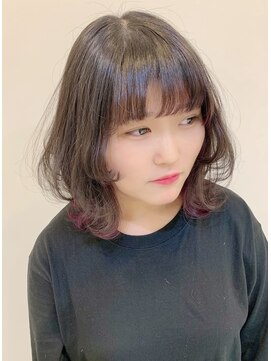 ケリーズグリーン(Kelly's Green) ウルフ × 姫カット