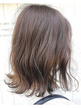 グランアージュ 北千住(grandage) 波巻きミディアムベージュ☆【榎本樹道】