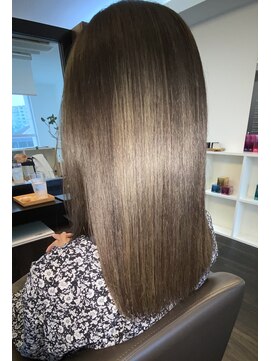 アールサロンプラスキャスパ 自由が丘(Rrsalon+CASPA) ＊濃密水素トリートメントミネコラで極上の艶髪に！【髪質改善】
