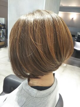 アース 国立店(HAIR&MAKE EARTH) 視線独り占め♪セミウェットなこなれ大人ボブ【EARTH国立店】