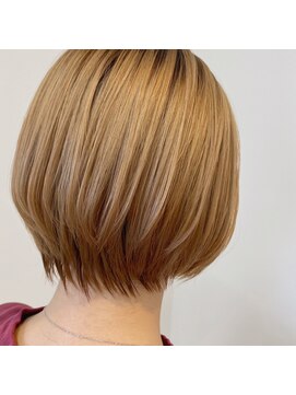 サクラ 弁天町店(SAKULA) 丸みショート