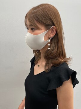 クイーン バイ ノイズ 西院(QUEEN by noism) ワンカールミディアム レイヤーカット 20代/30代/40代
