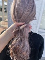 ナッツ(Nut's)&nbsp;ブリーチ2回～　ハイトーンピンク