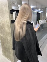 キング 高槻(K!ng) ハイライトカラーミルクティーベージュケアブリーチダブルカラー