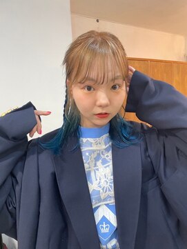 ナツ(Natu.) Blue roots color/友菜