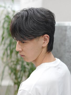 スラッシュ(SLASH) フェザーパーマ/ニュアンスパーマ/韓国/センターパート/姫路