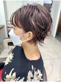 パーマスタイルの刈り上げショート