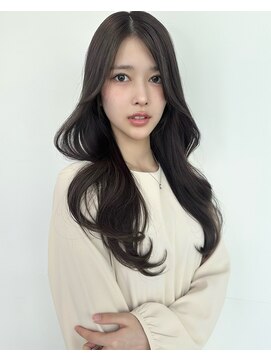 スティル カラン(STILL calin) 韓国レイヤーカットくびれヘア小顔顔まわりカット