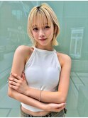 ハイトーンホワイトブロンドボブウルフレイヤーボブワイドバング